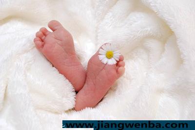 小孩屁股疼是什么原因 宝宝拉肚子屁股疼怎么办