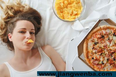 婴儿睡颠倒了怎样能纠正过来 婴儿睡颠倒怎么回事